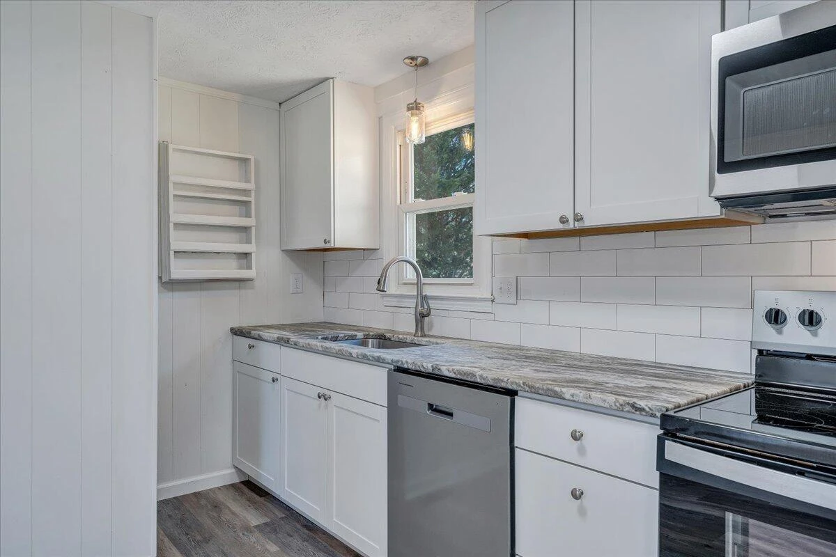 1572 Little Catawba Creek RD - Photo 17