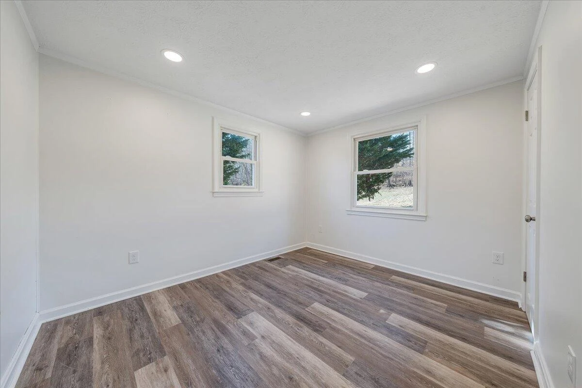 1572 Little Catawba Creek RD - Photo 22