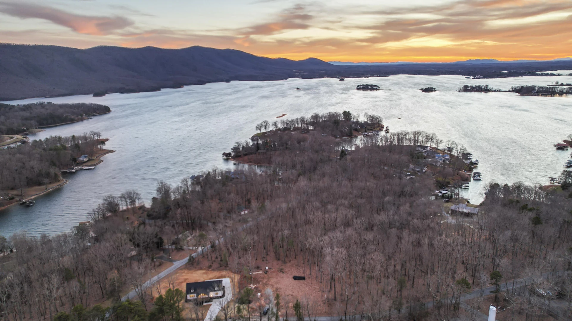 200 Saunders Point RD - Photo 14