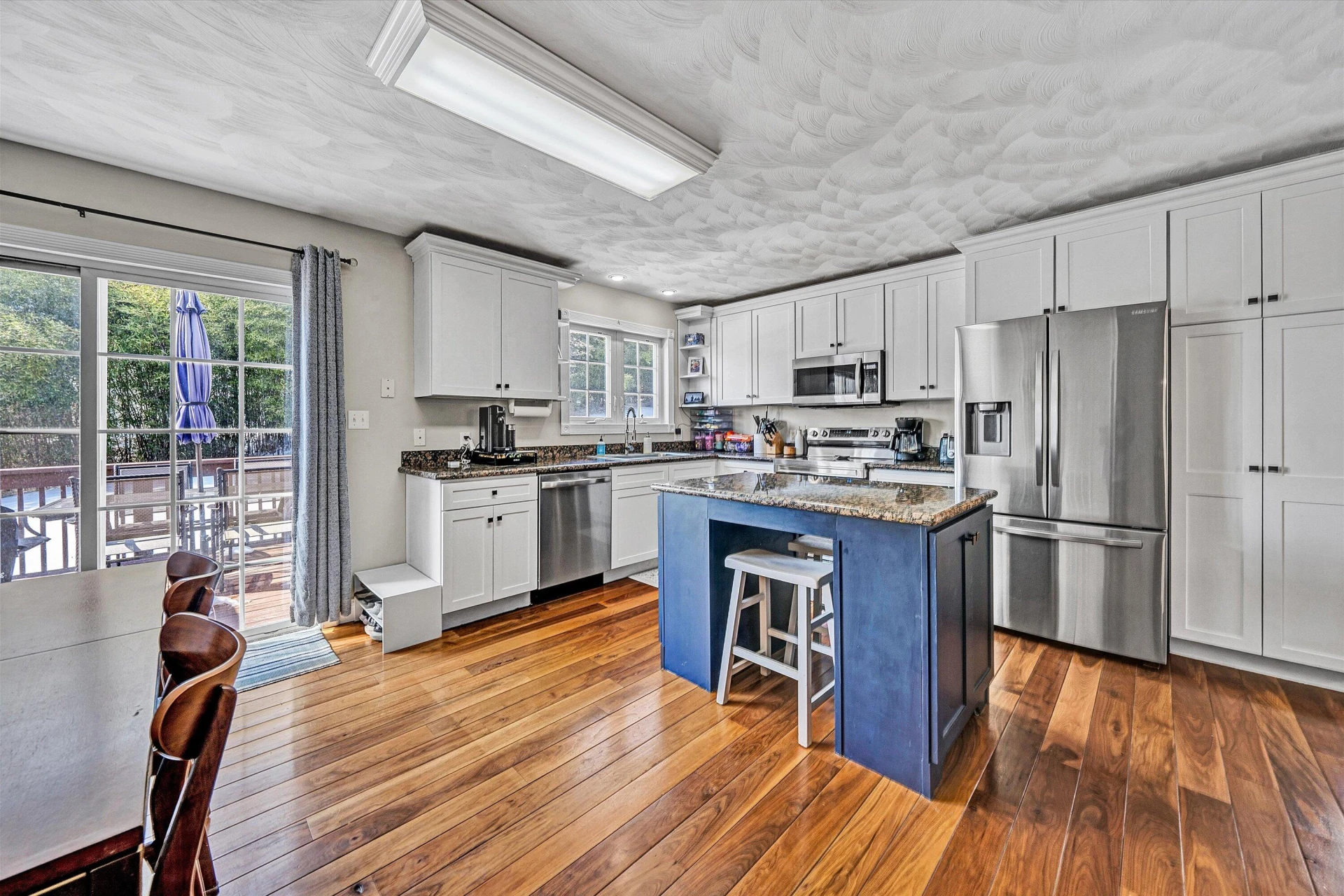 409 Wills RD - Photo 11