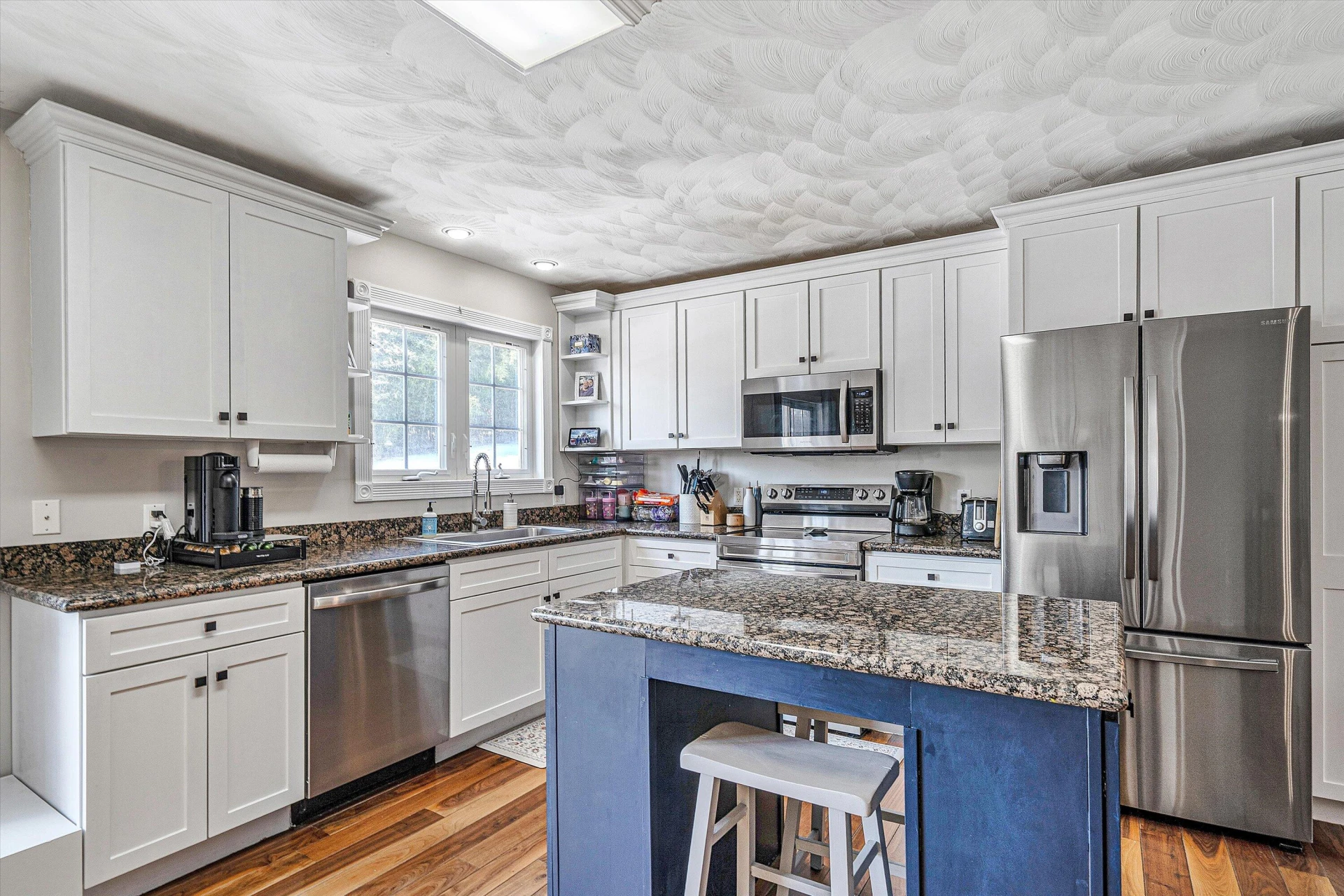 409 Wills RD - Photo 13