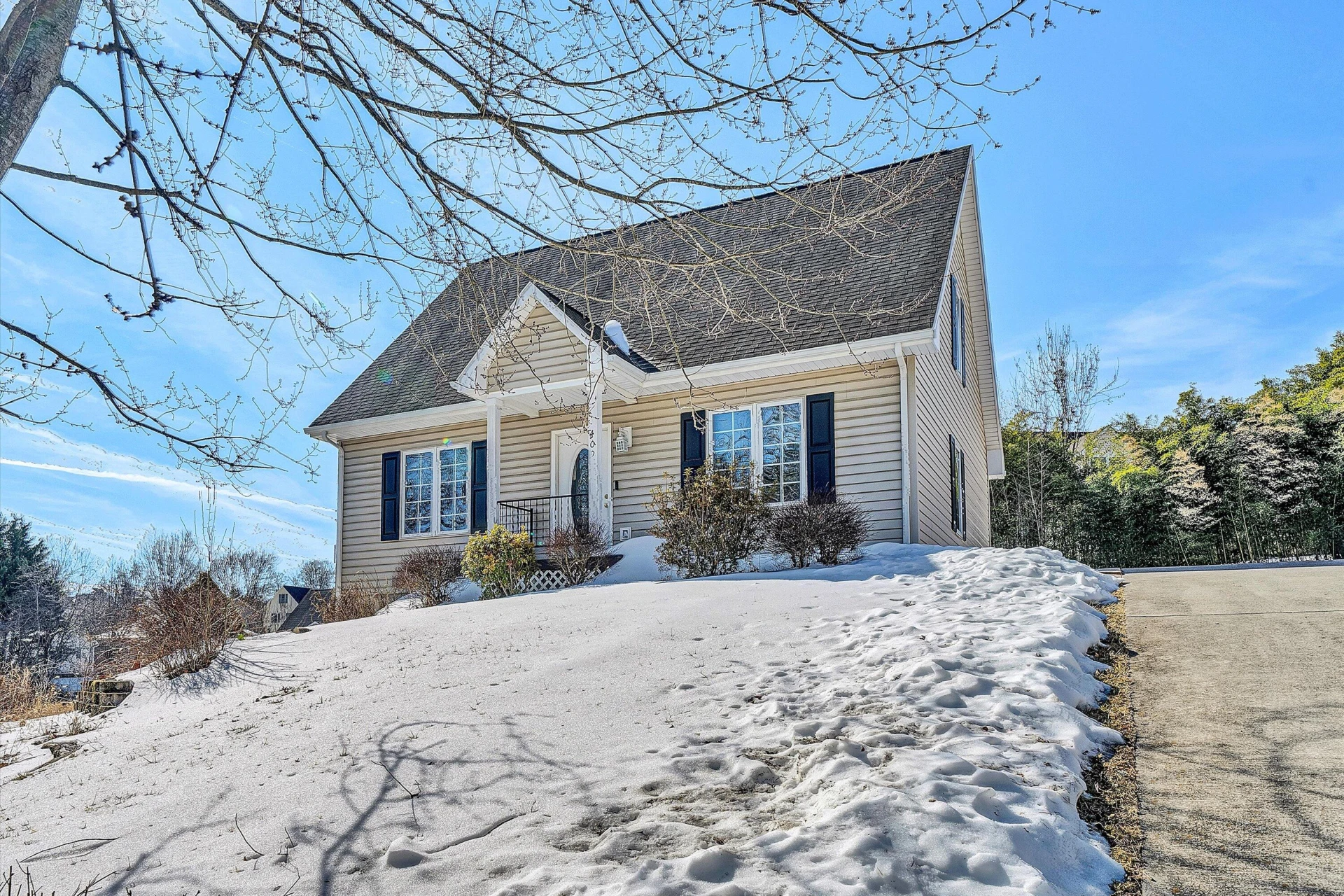 409 Wills RD - Photo 3
