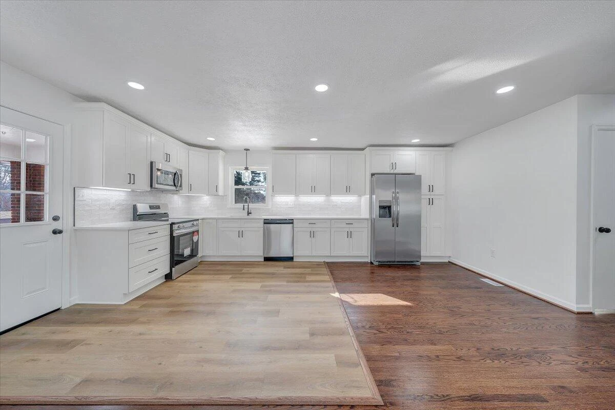 1631 Eanes RD - Photo 11