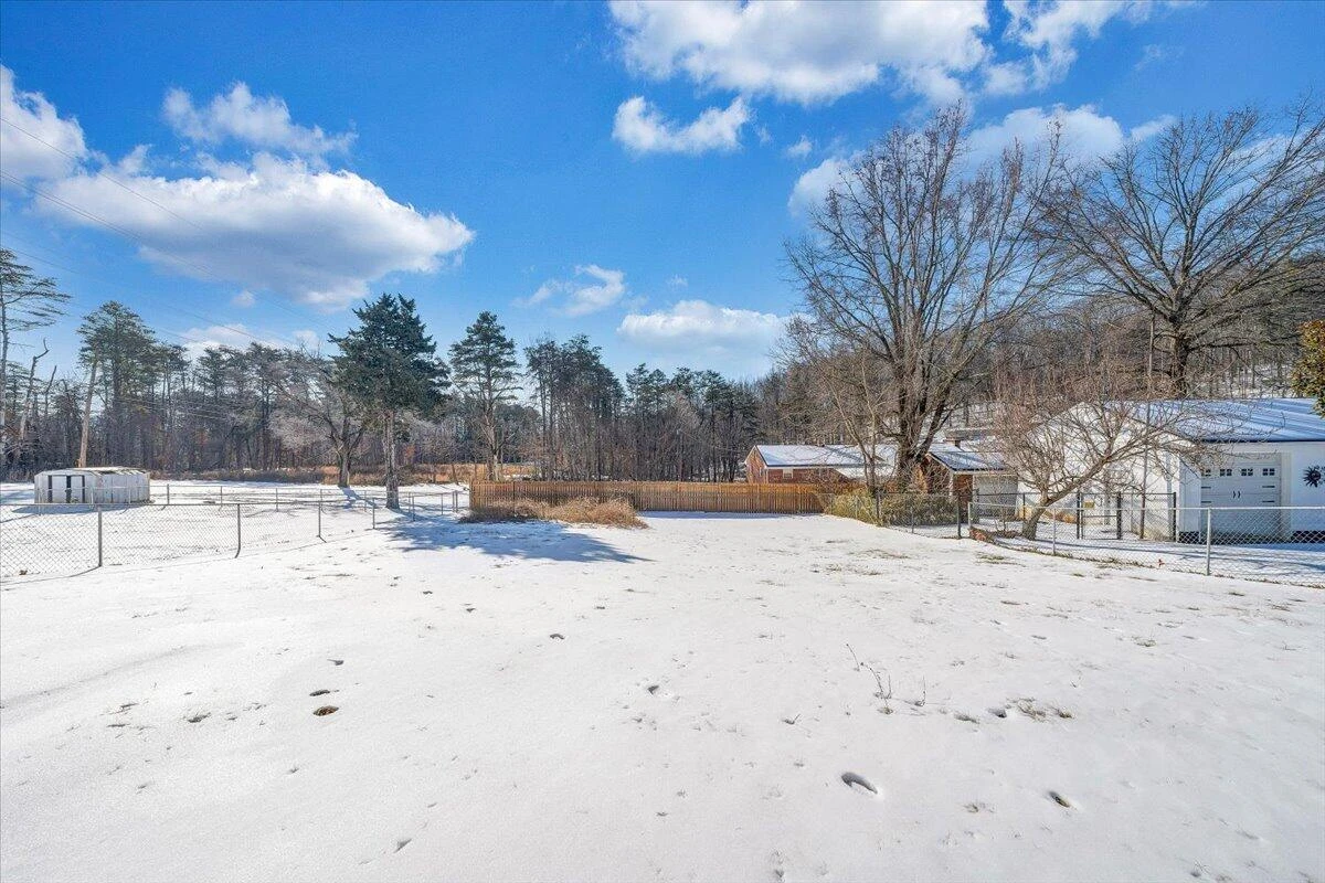 1631 Eanes RD - Photo 27
