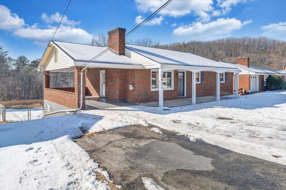 1631 Eanes RD - Photo 3