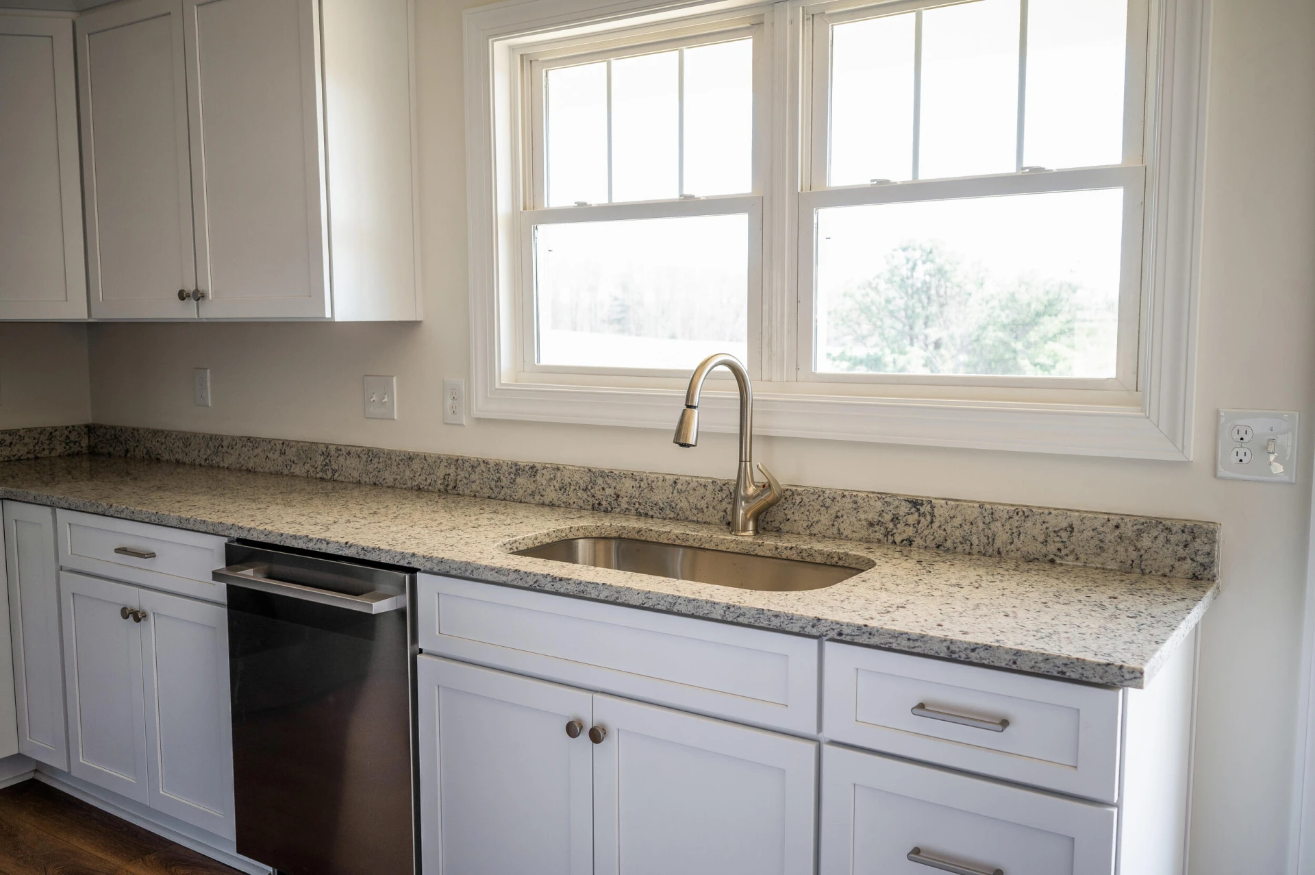 10578 Leesville RD - Photo 11
