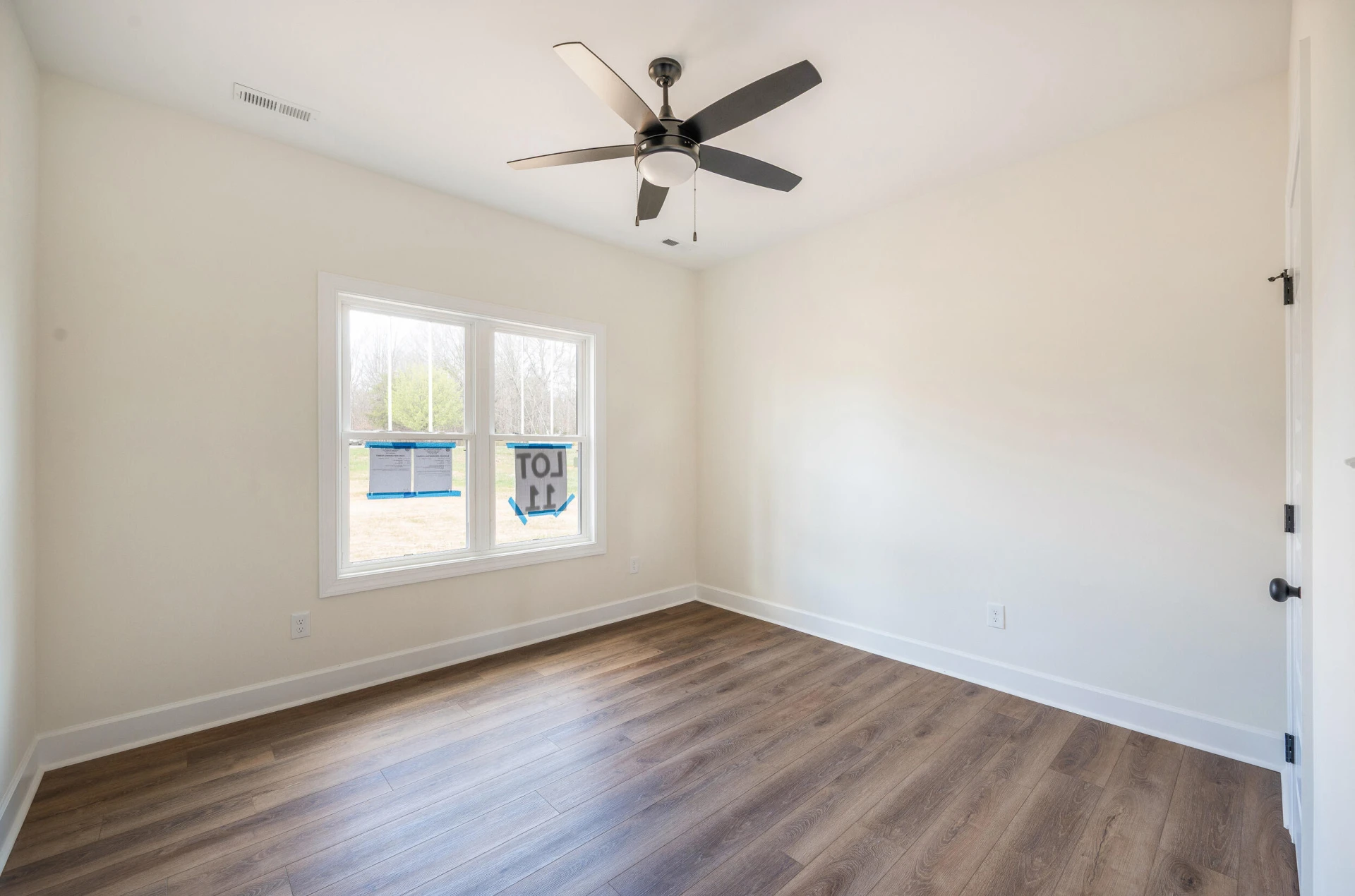 10578 Leesville RD - Photo 32