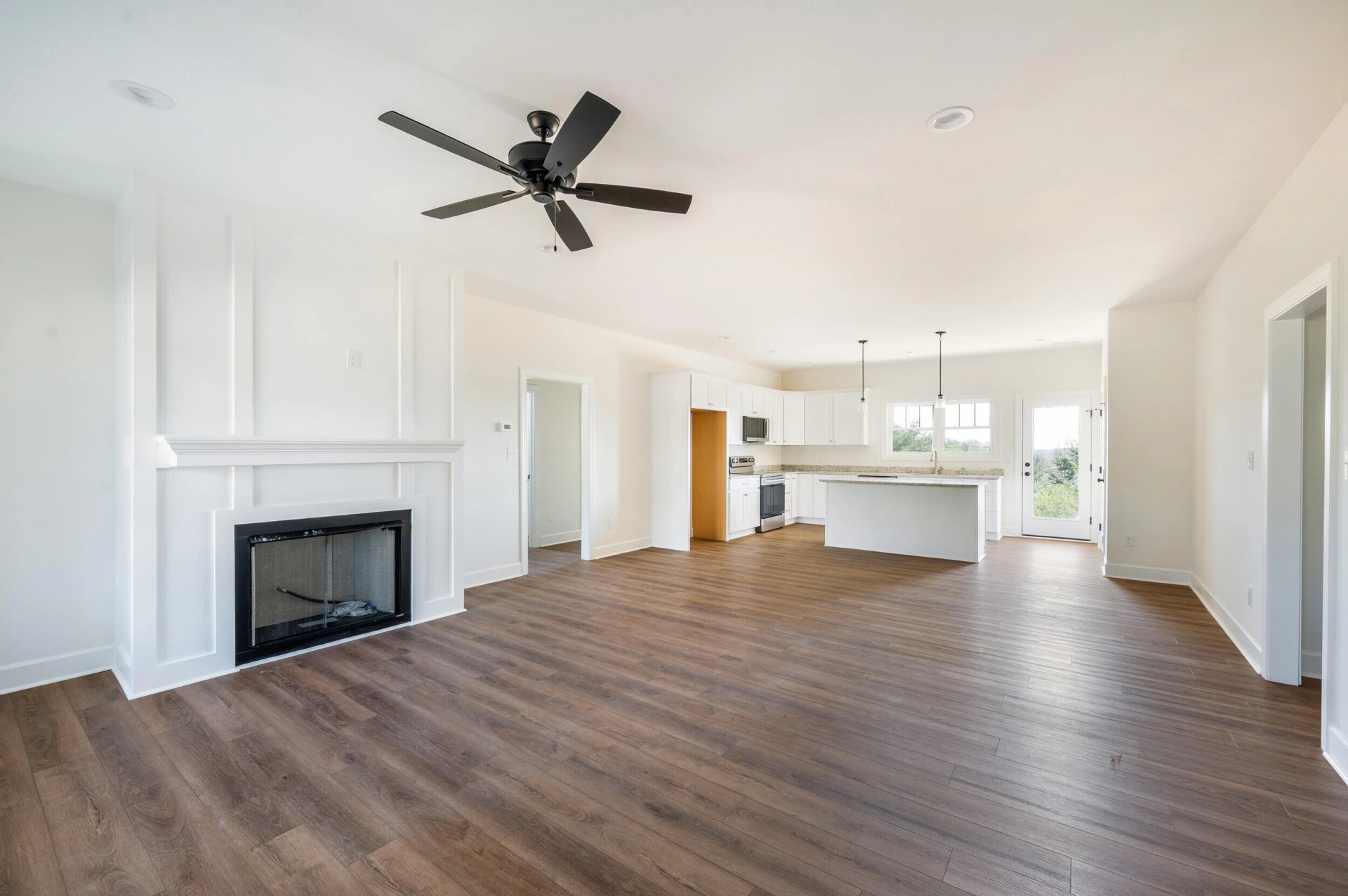 10578 Leesville RD - Photo 4