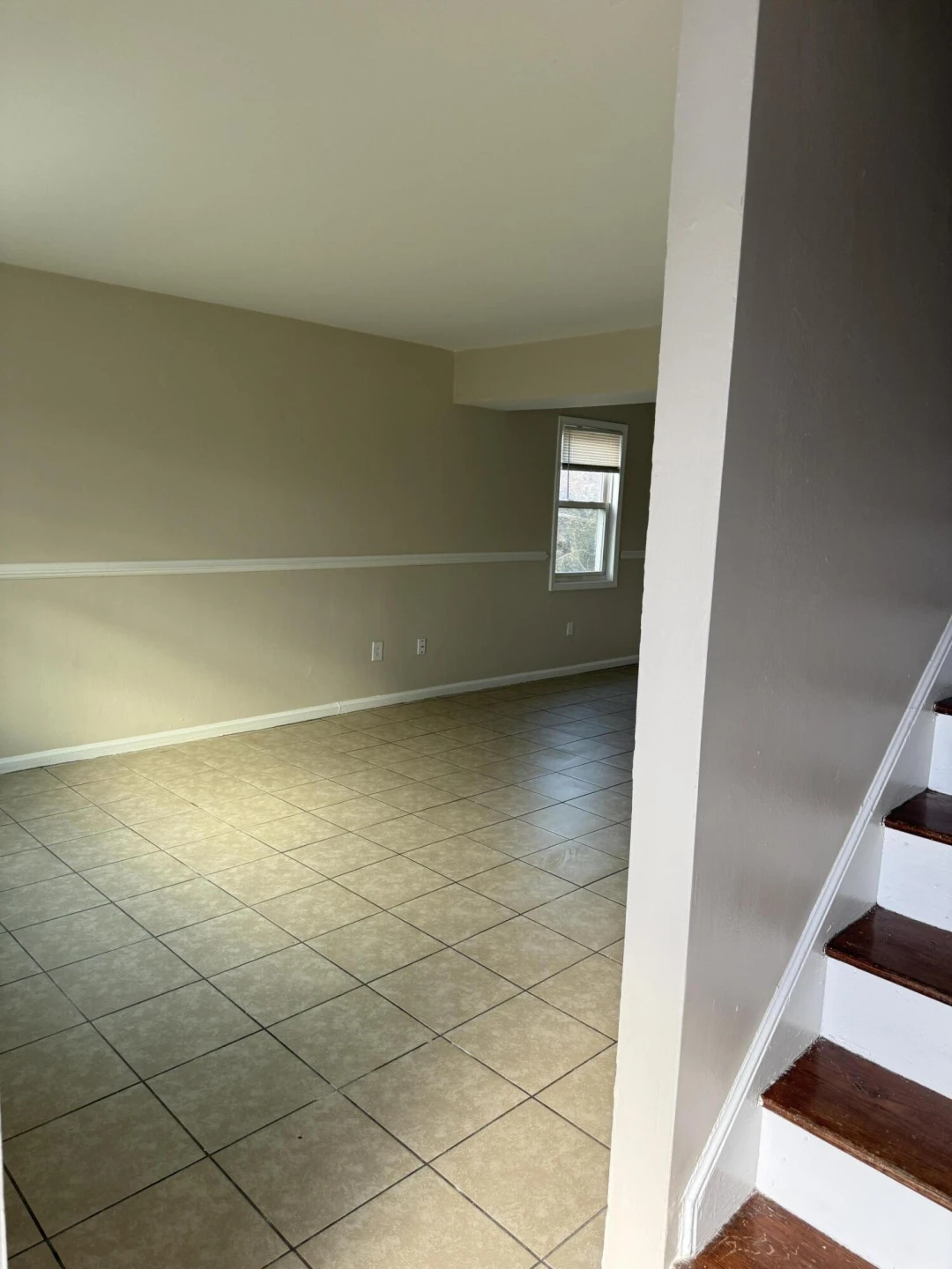 1608 Eastern AVE NE - Photo 12