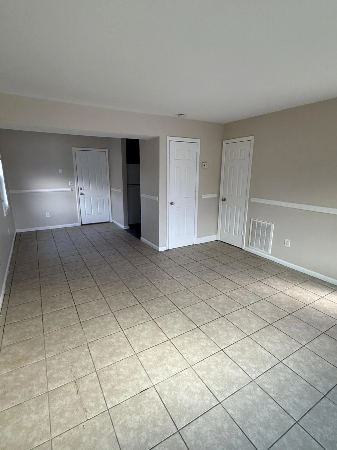 1608 Eastern AVE NE - Photo 14
