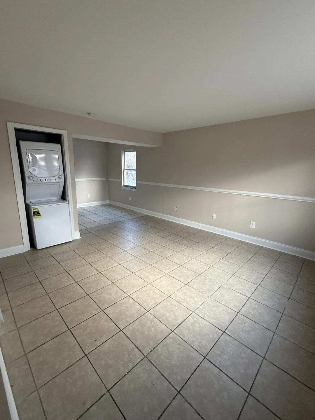 1608 Eastern AVE NE - Photo 2