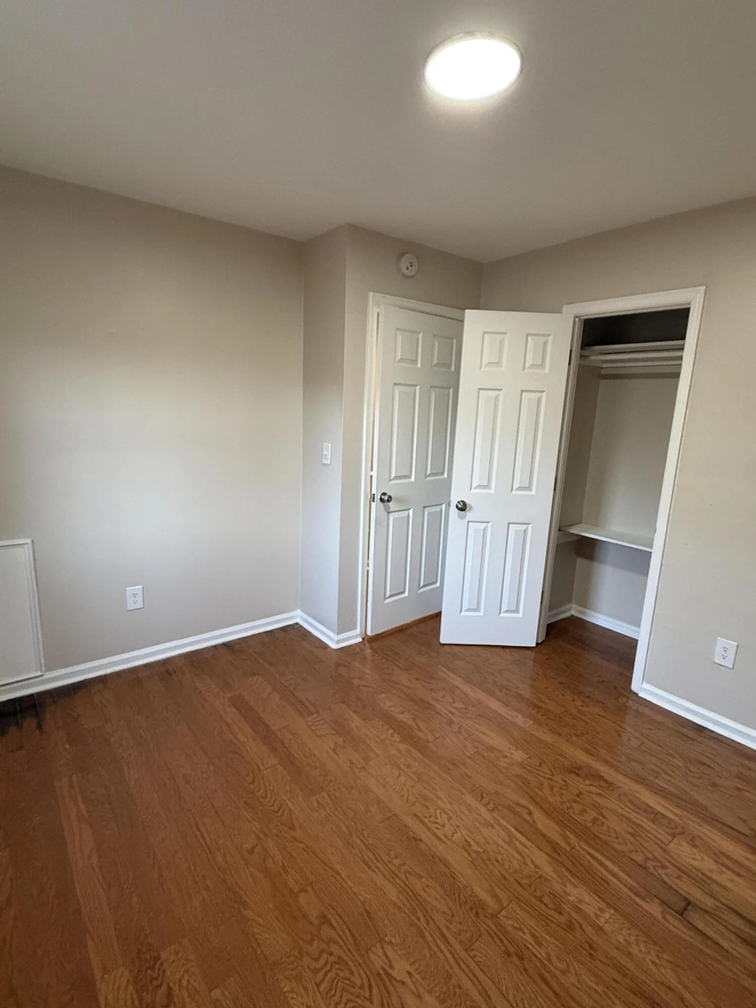 1608 Eastern AVE NE - Photo 20