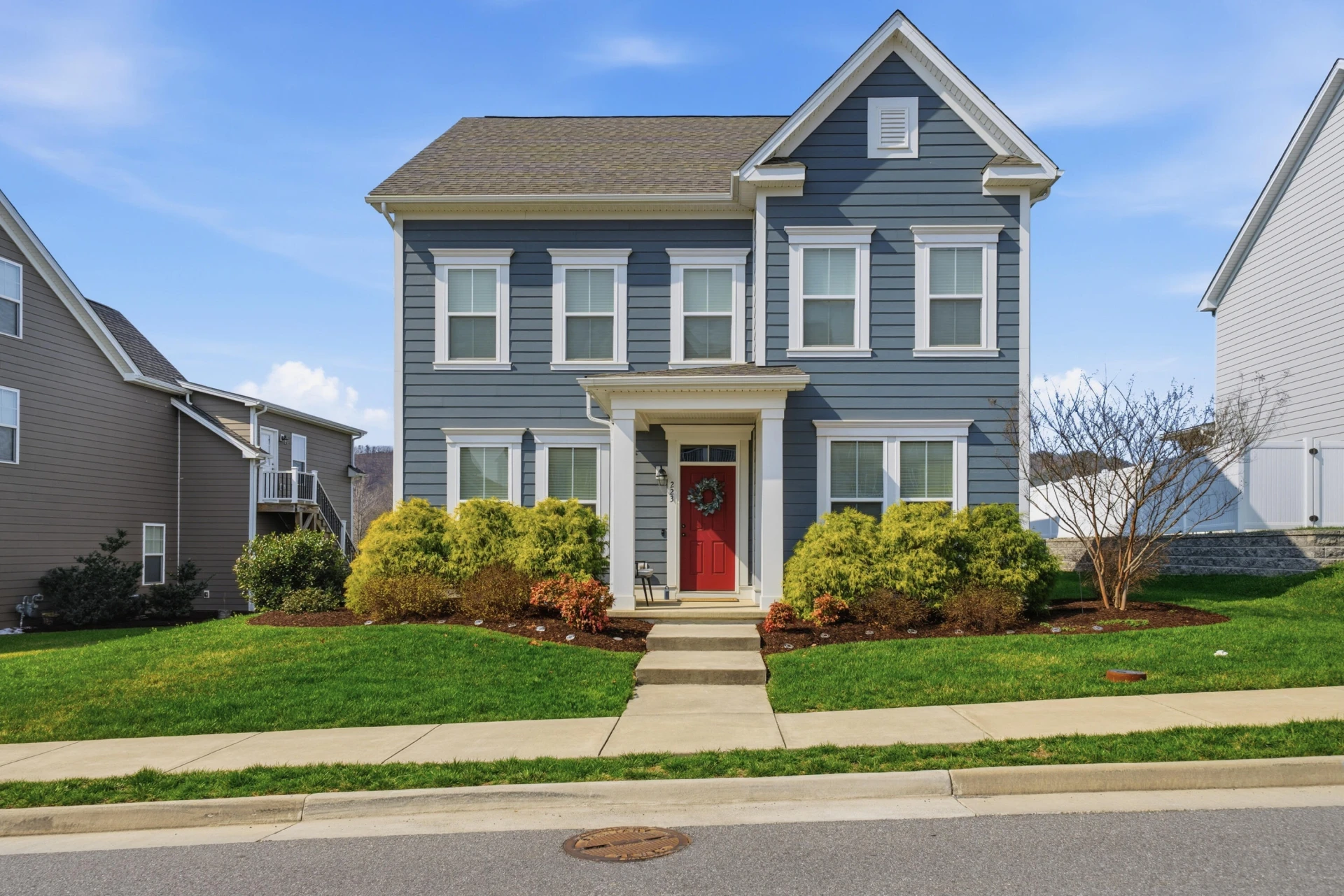 223 River Birch AVE