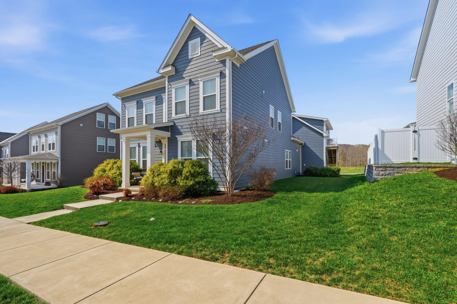 223 River Birch AVE - Photo 2