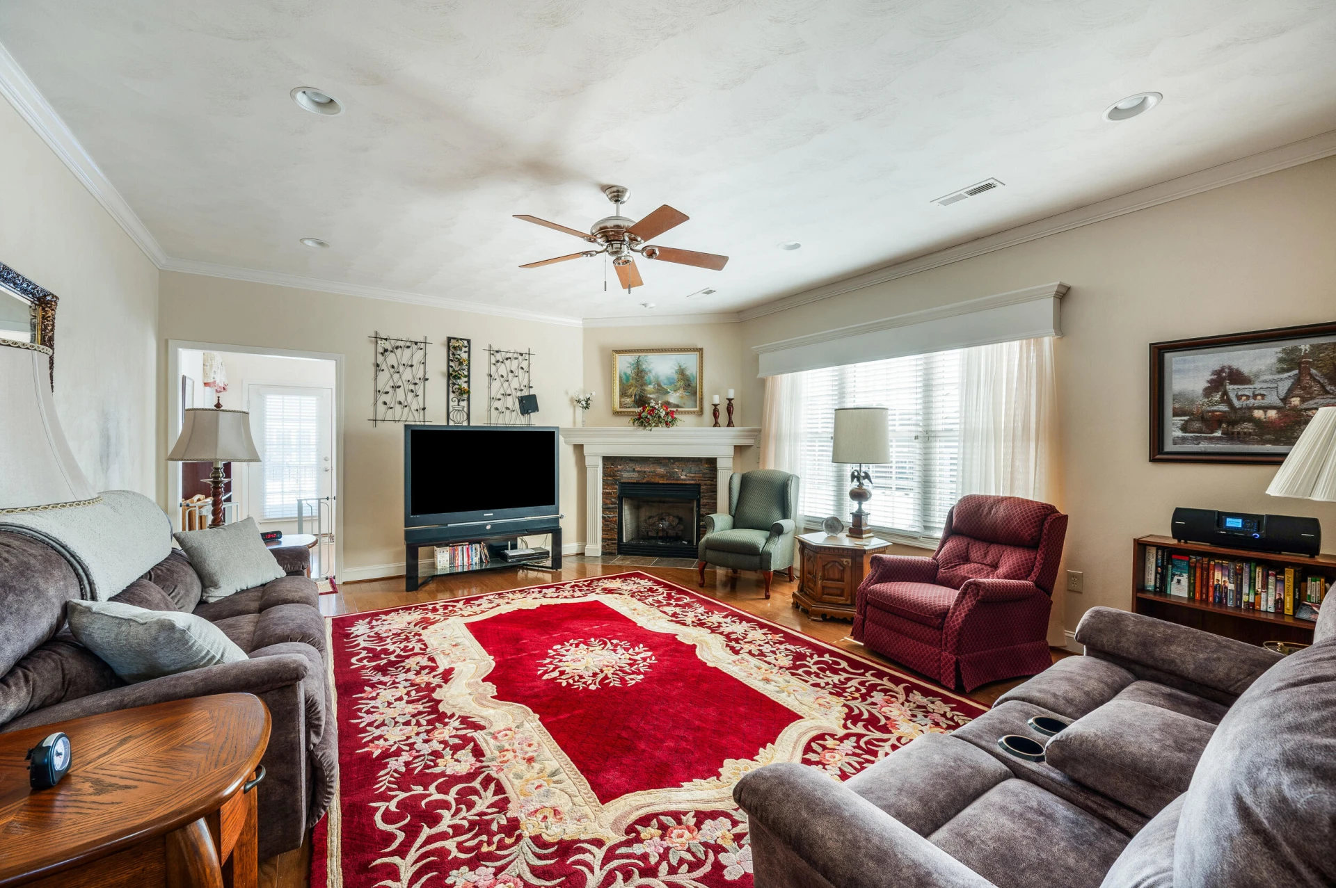 405 Deer Run CIR - Photo 14