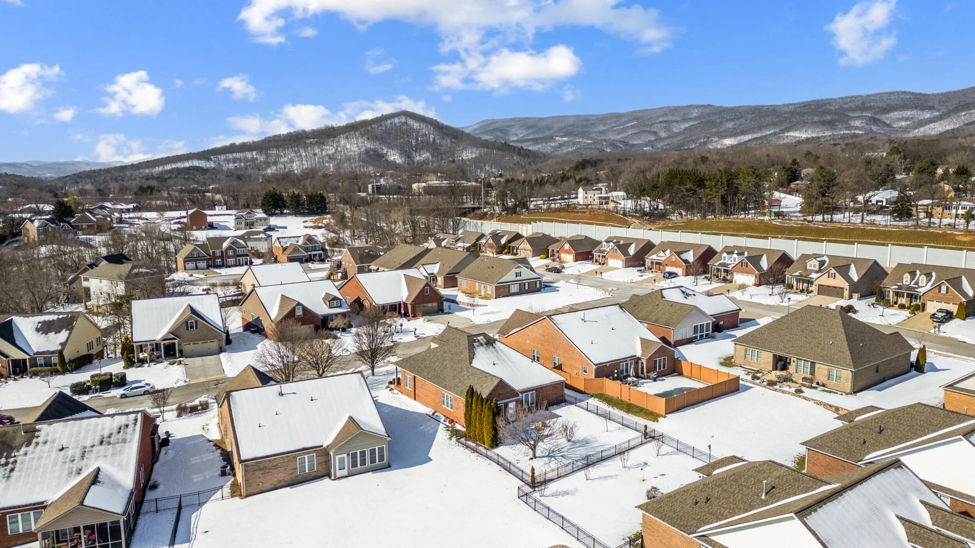 405 Deer Run CIR - Photo 48