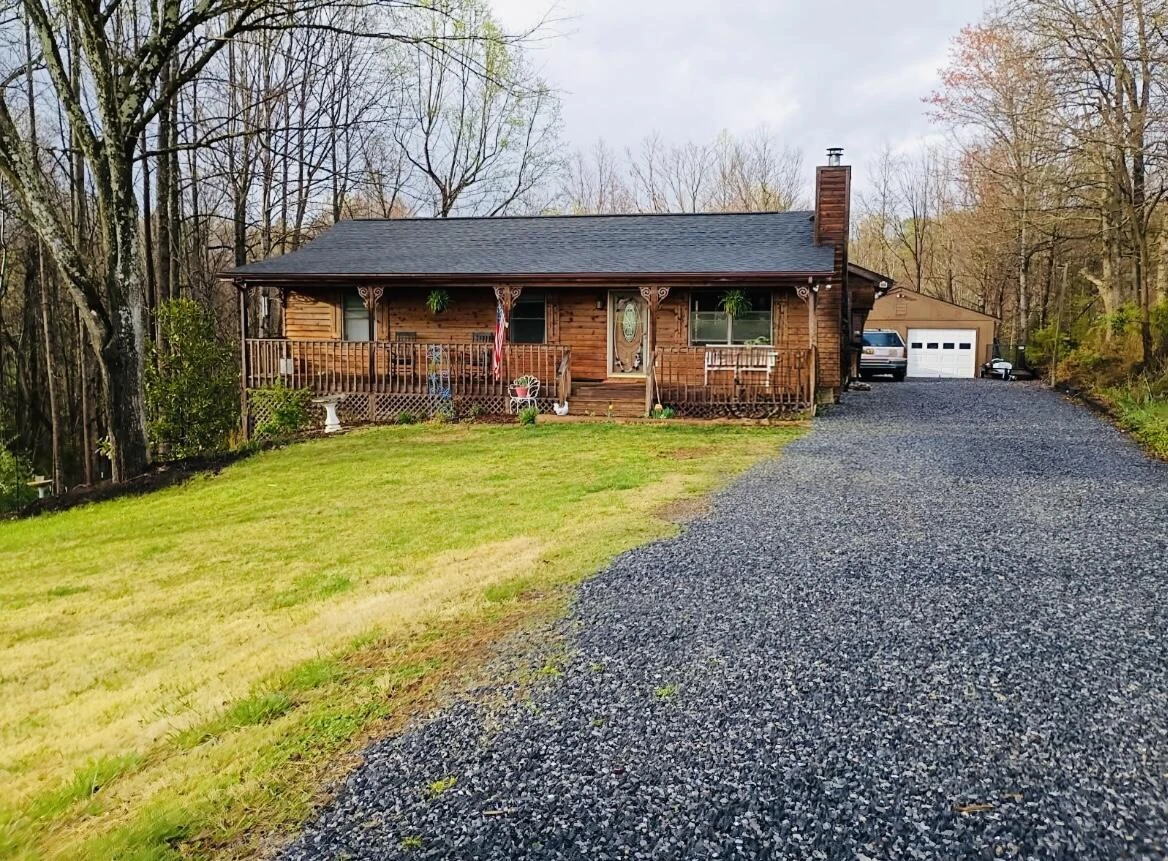 2579 Quarles RD