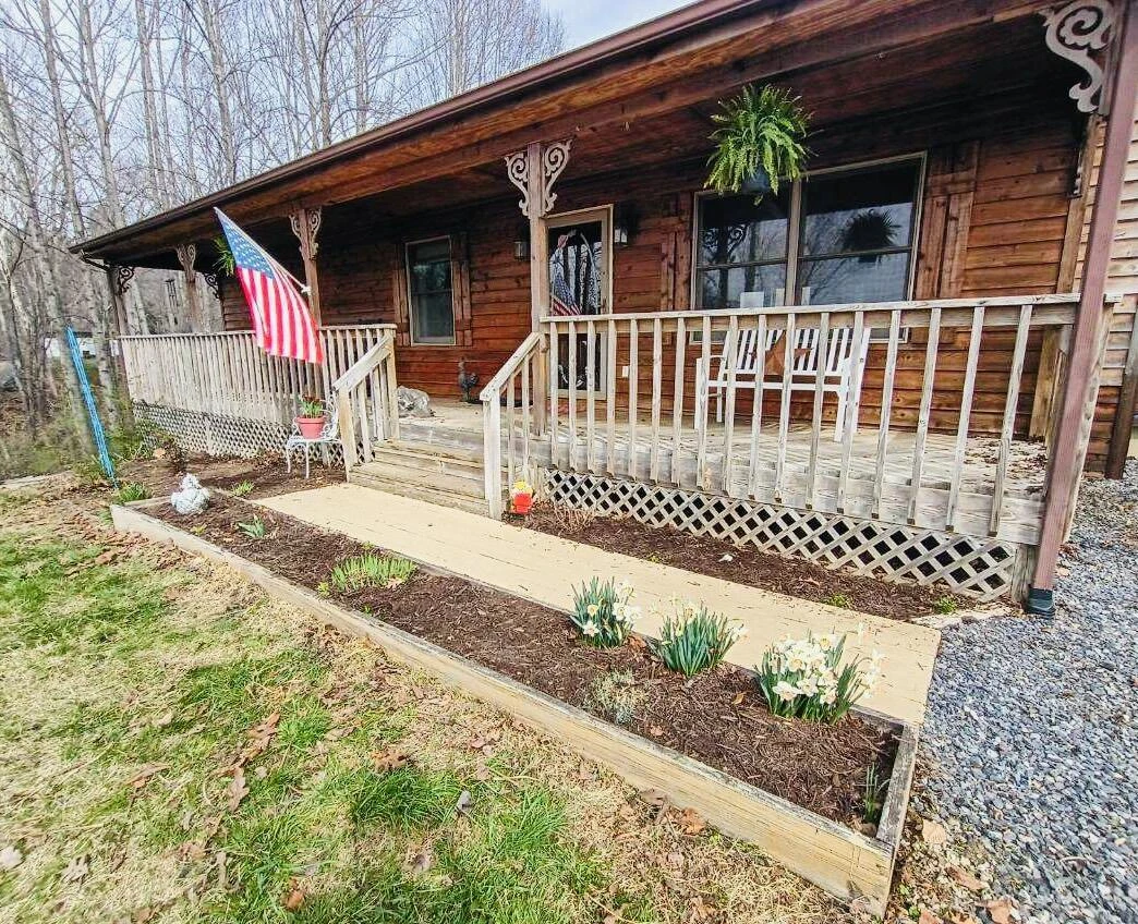 2579 Quarles RD - Photo 2