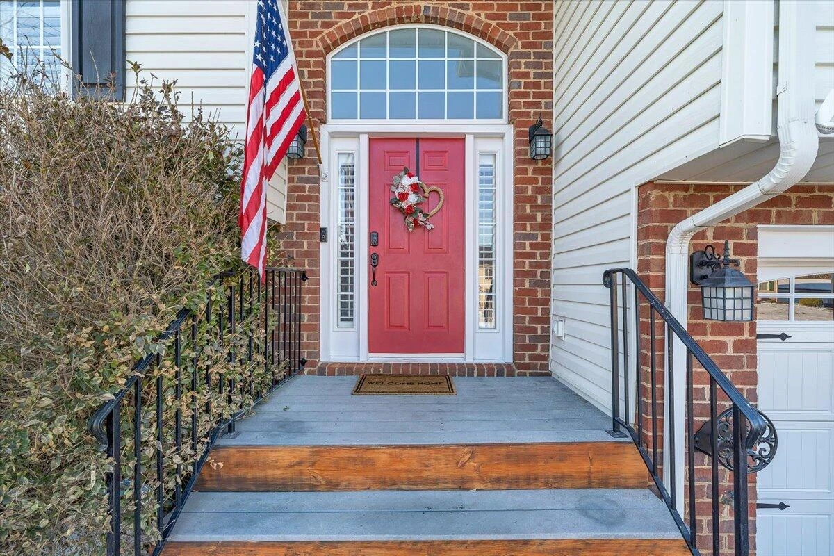 2525 Fountain LN - Photo 5