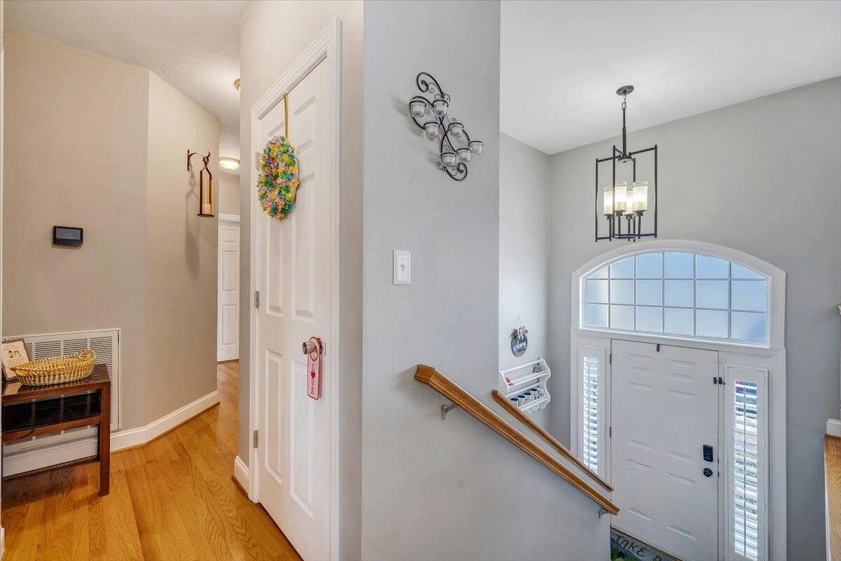 2525 Fountain LN - Photo 33