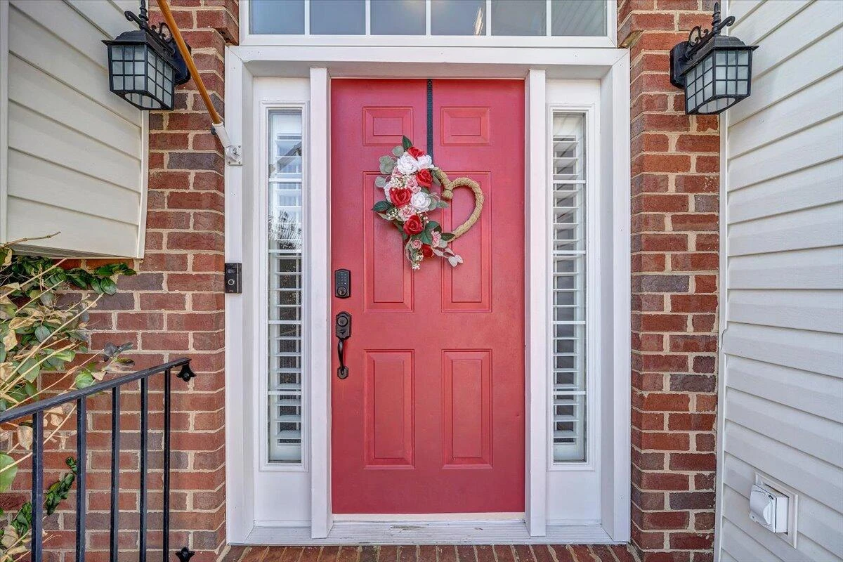 2525 Fountain LN - Photo 6