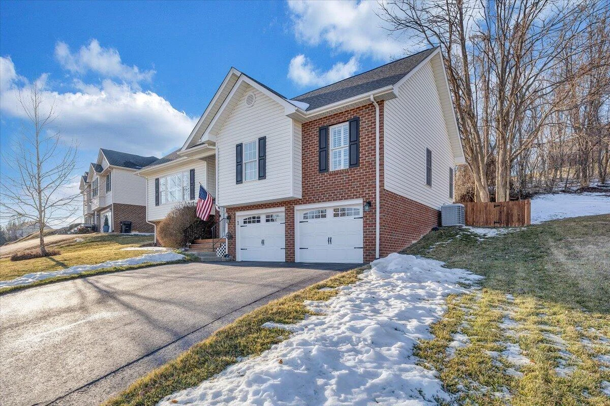 2525 Fountain LN - Photo 57