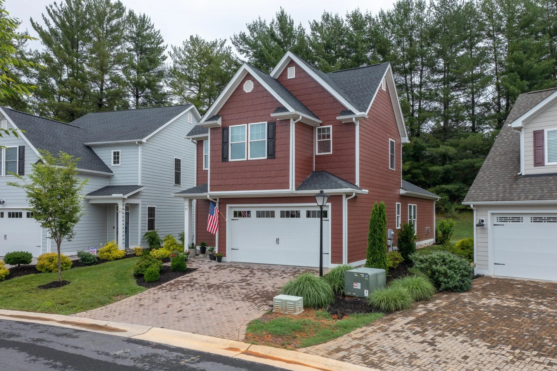 41 Chamberlain Loop