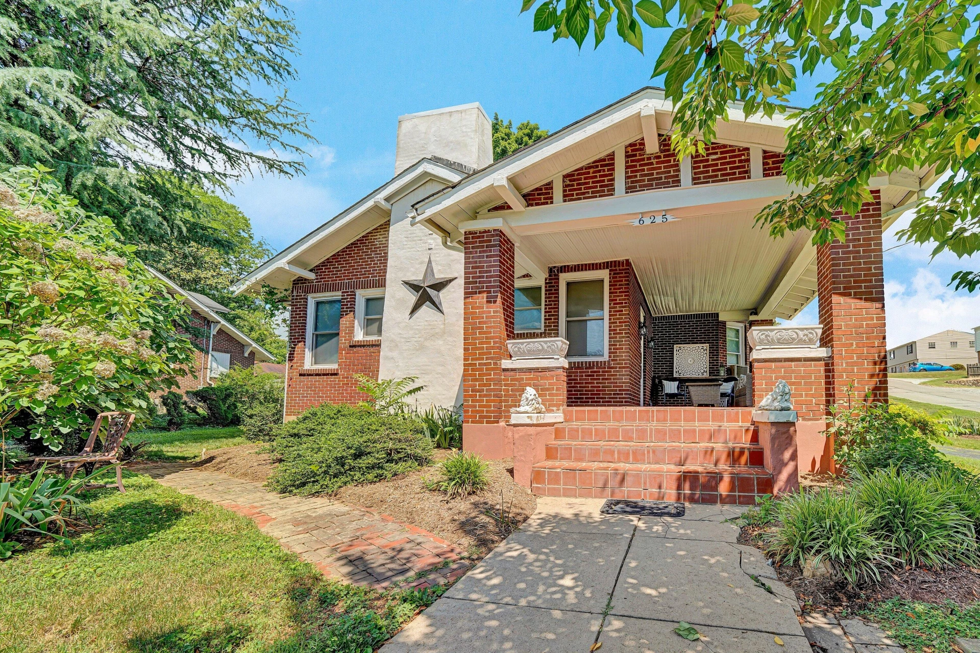 625 Vinton Mill CT NE