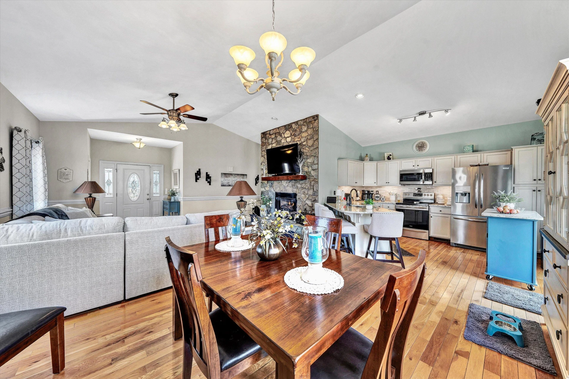 1615 Morewood RD - Photo 10