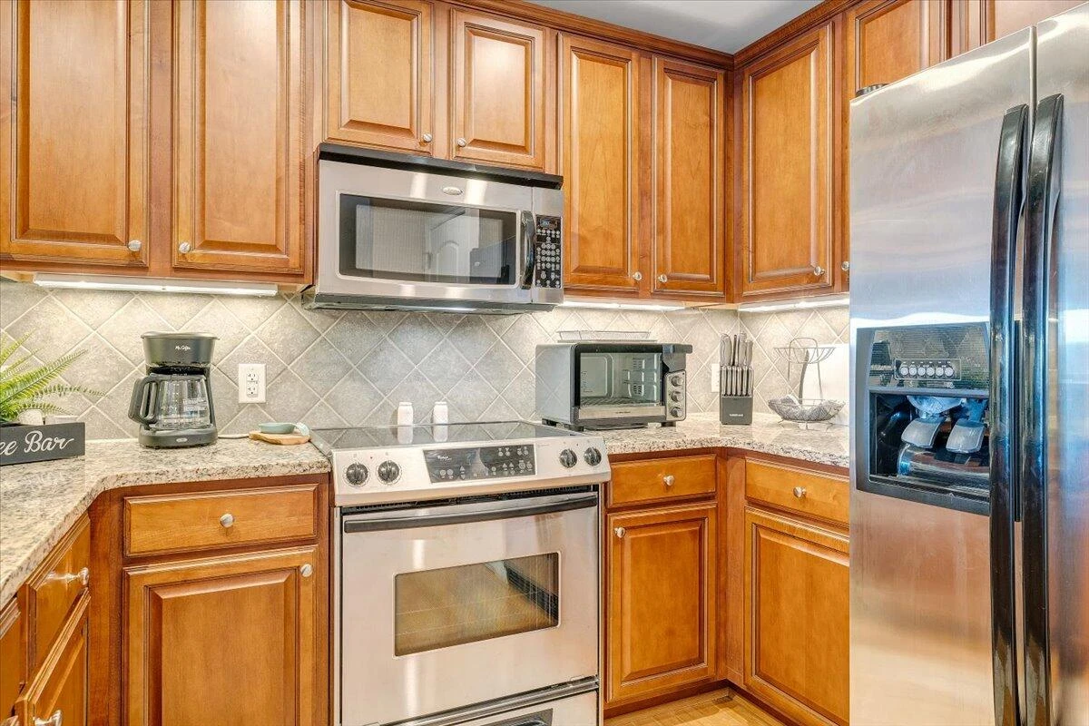 100 BRIDGEWATER POINTE PL #502 - Photo 16