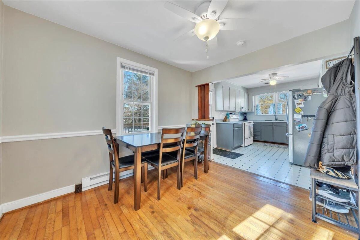 1720 Millbrook ST - Photo 12
