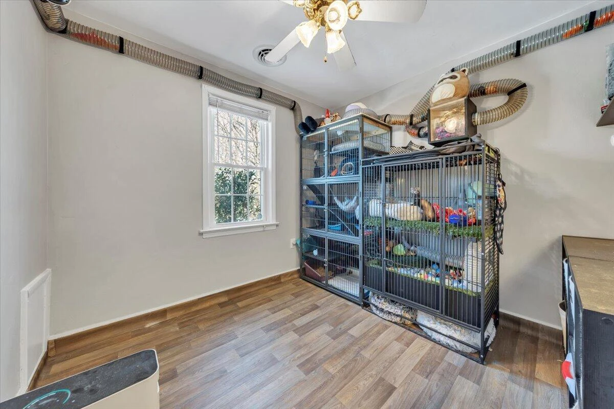 1720 Millbrook ST - Photo 27
