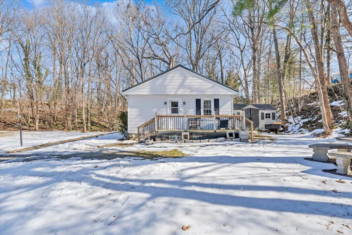 1720 Millbrook ST - Photo 34