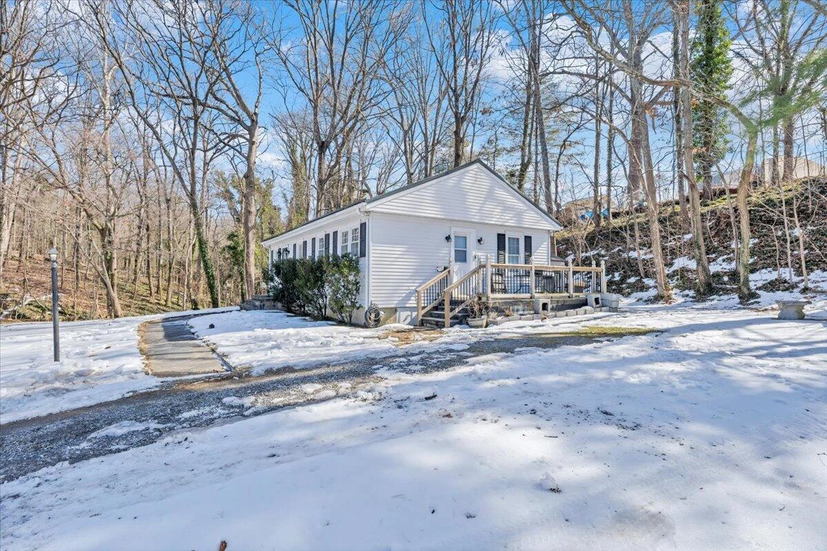1720 Millbrook ST - Photo 42