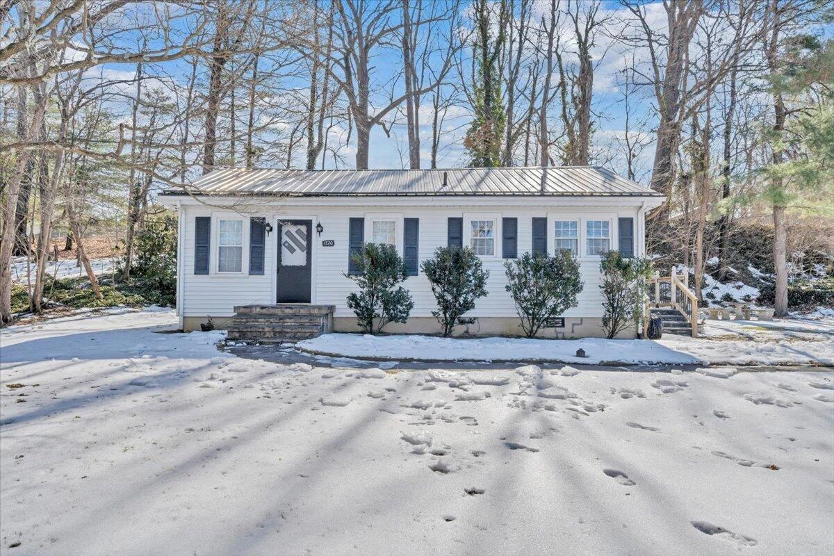 1720 Millbrook ST - Photo 45