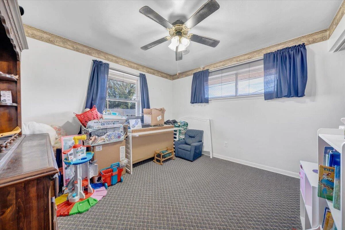 1019 Rosemary AVE SE - Photo 21