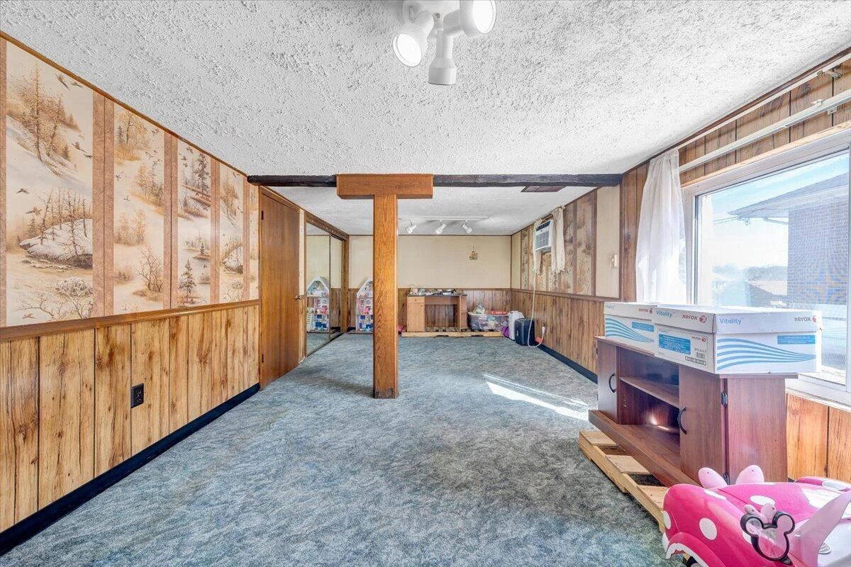 1019 Rosemary AVE SE - Photo 25