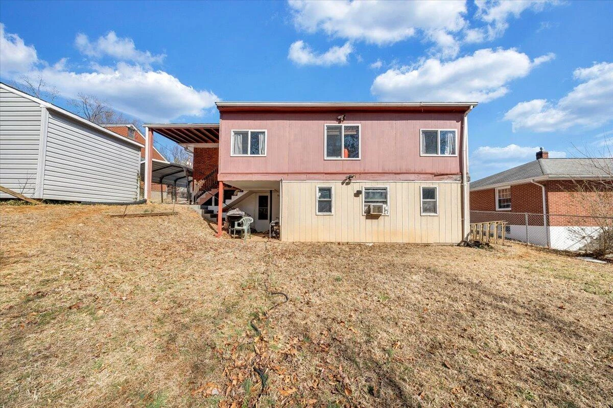1019 Rosemary AVE SE - Photo 36