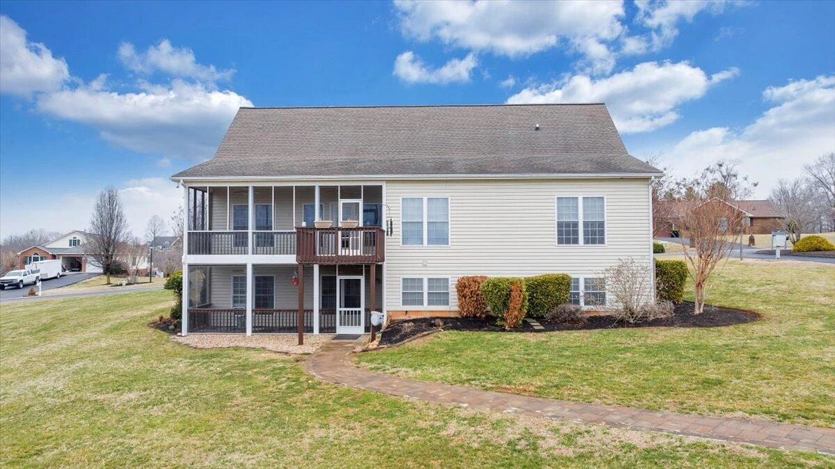 275 Chestnut Creek DR - Photo 102