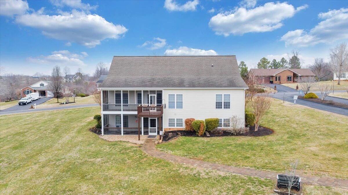 275 Chestnut Creek DR - Photo 103