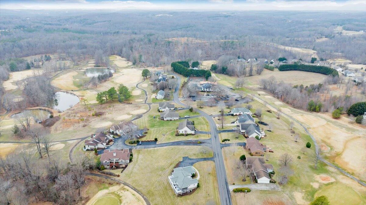 275 Chestnut Creek DR - Photo 111