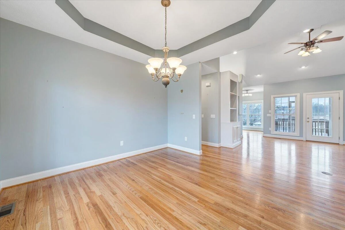 275 Chestnut Creek DR - Photo 12