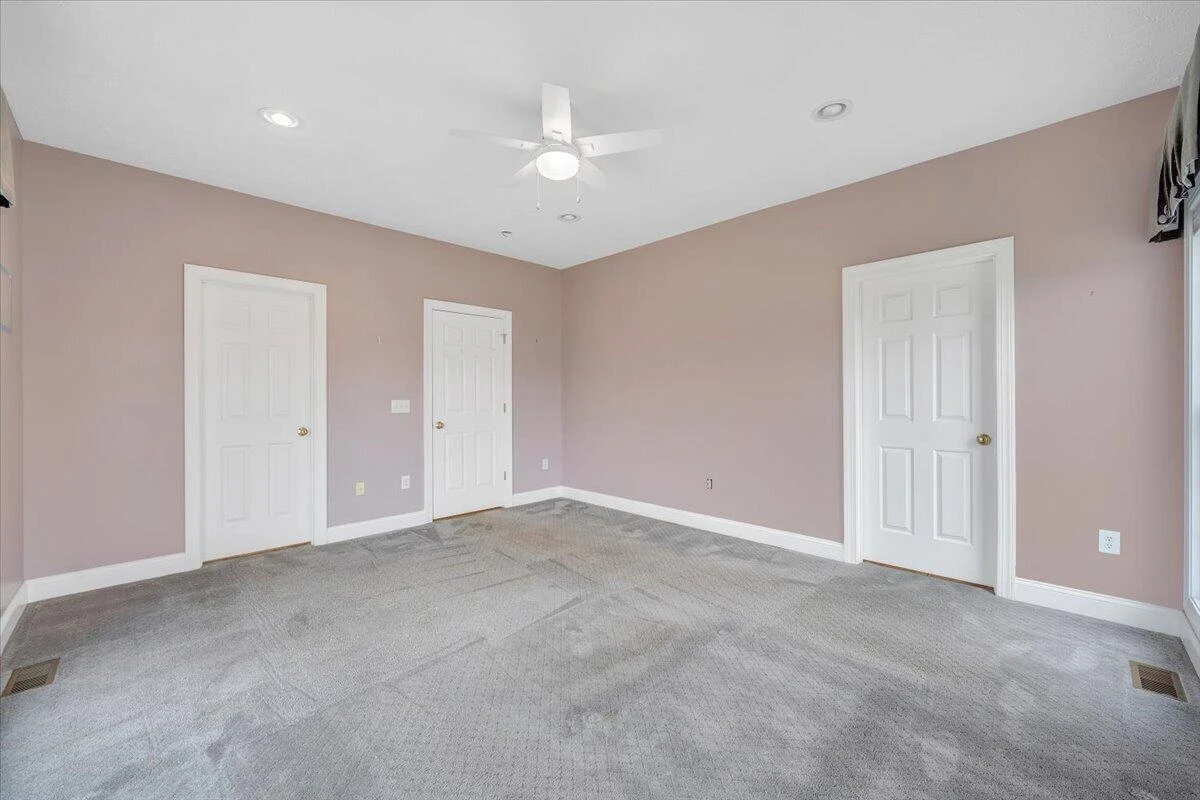 275 Chestnut Creek DR - Photo 31