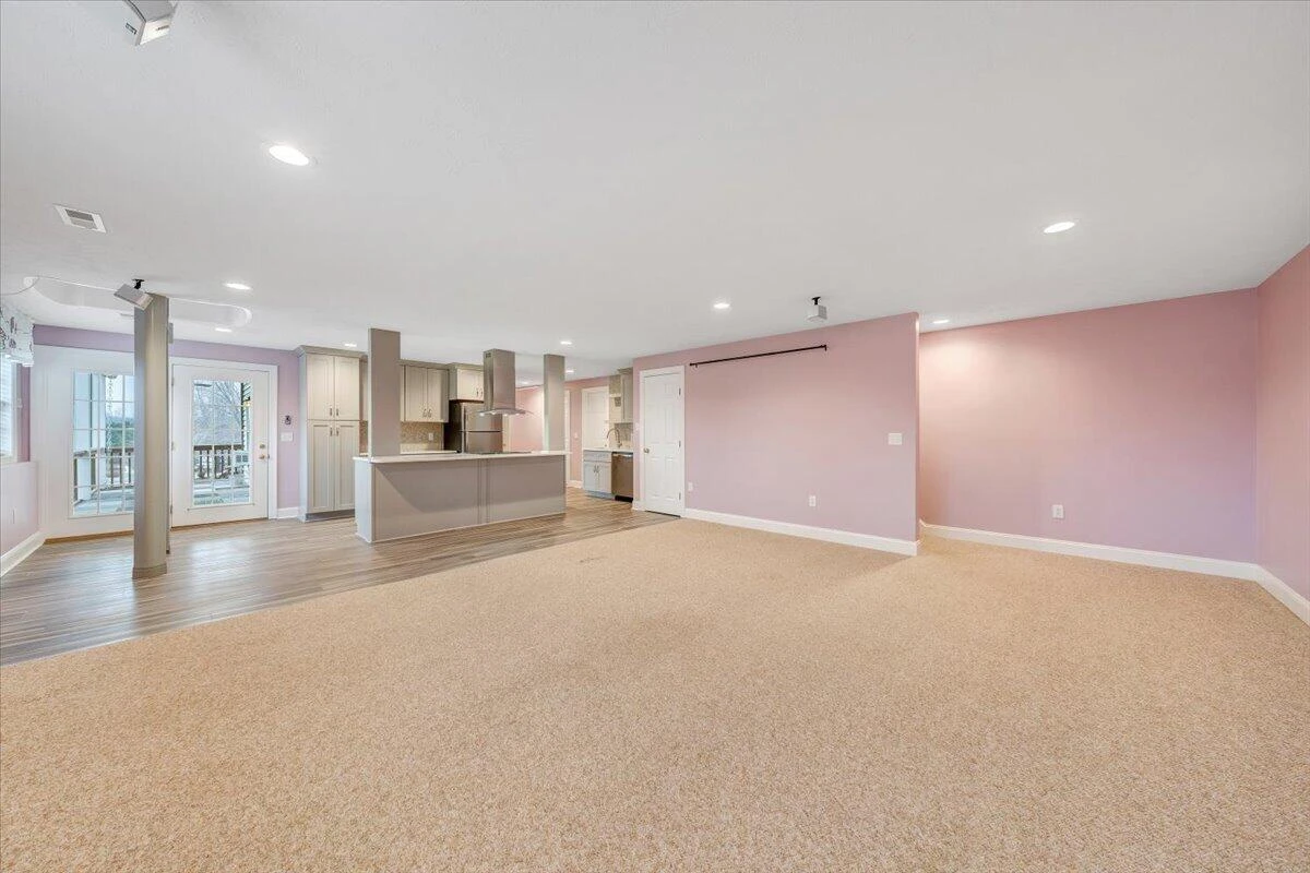 275 Chestnut Creek DR - Photo 46