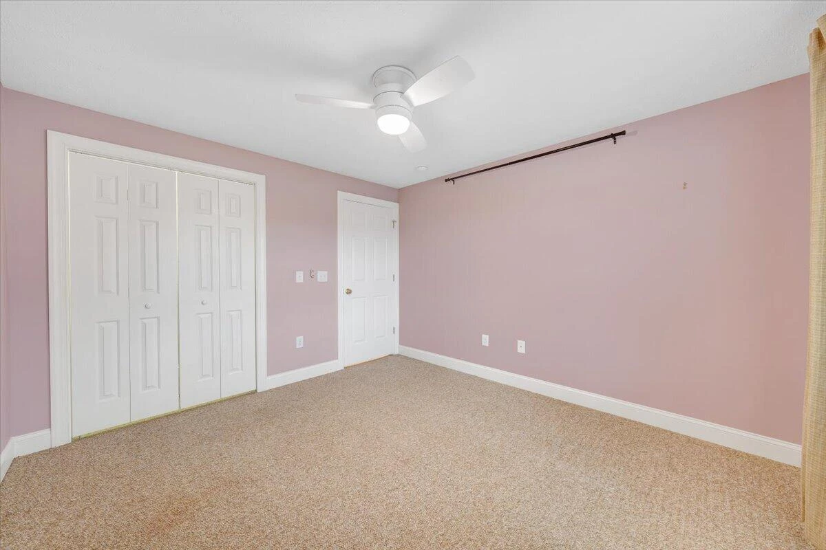 275 Chestnut Creek DR - Photo 57