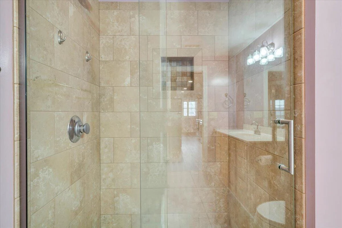 275 Chestnut Creek DR - Photo 59