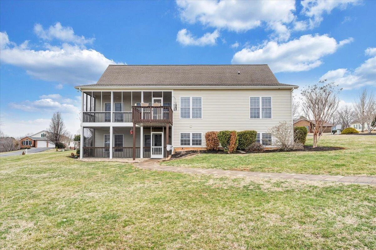 275 Chestnut Creek DR - Photo 76