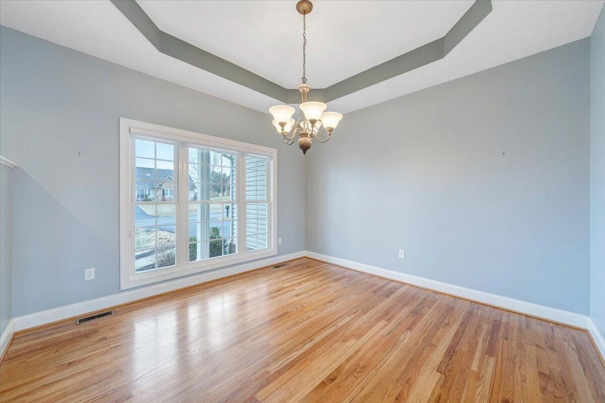 275 Chestnut Creek DR - Photo 9