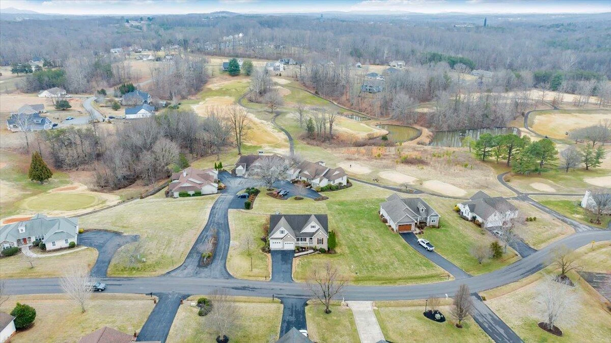 275 Chestnut Creek DR - Photo 92