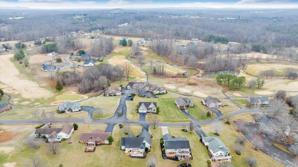 275 Chestnut Creek DR - Photo 93